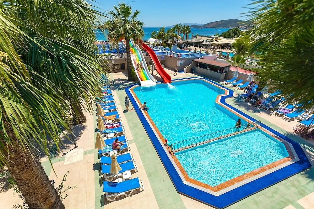 Gumbet Anil Beach 3*,